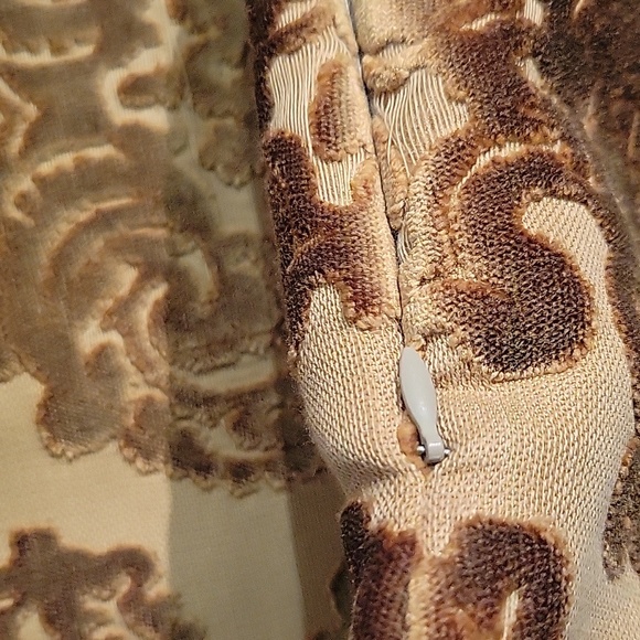 Velvet Accent Pillow Case - Picture 3 of 3